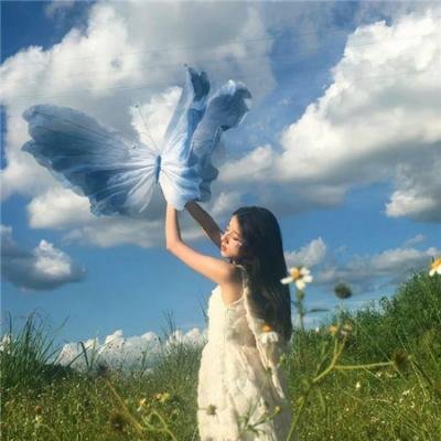 淘气小女巫第一季